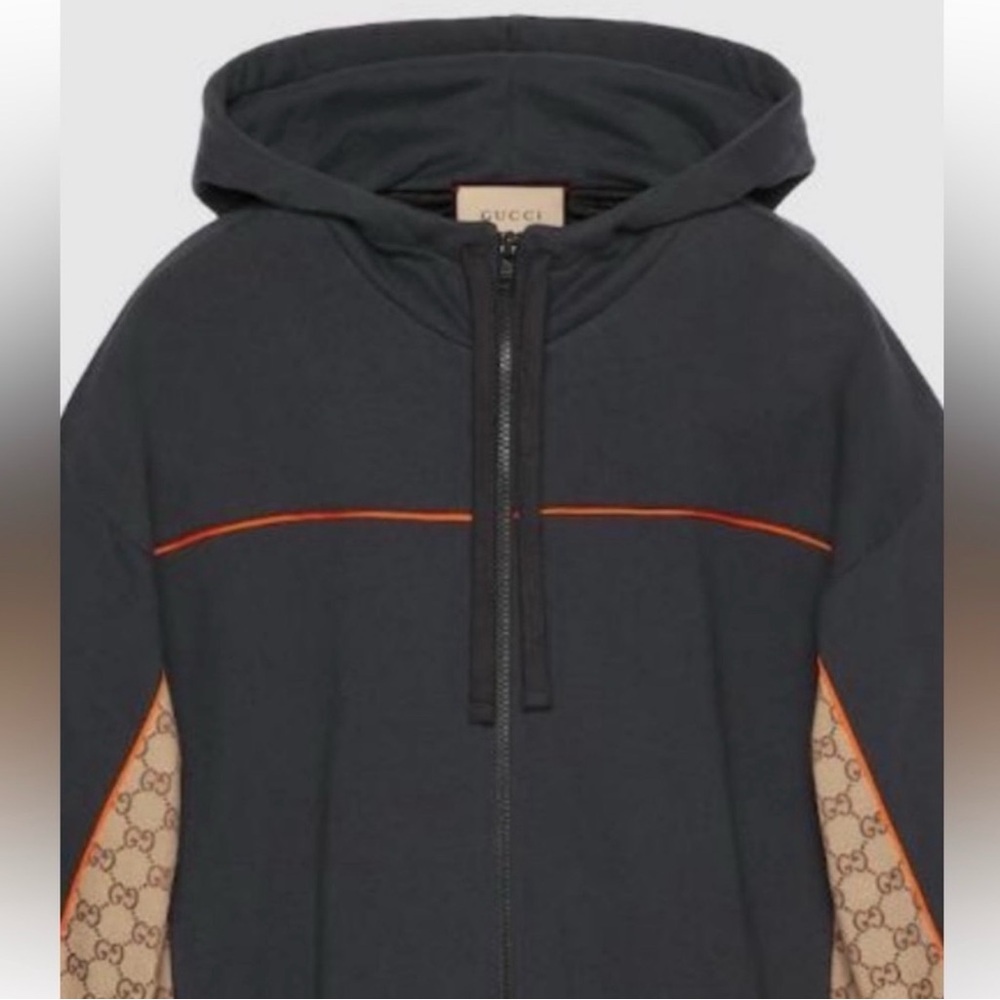 Men's Gucci, cotton jersey zip jacket/hoodie signature GG
Supreme XL. NWT